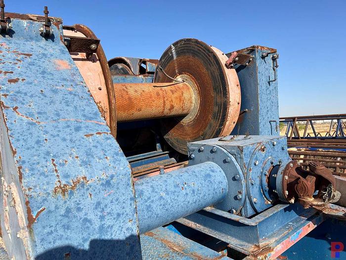 Used RMI WELL SERVICE RIG (PARTS RIG)