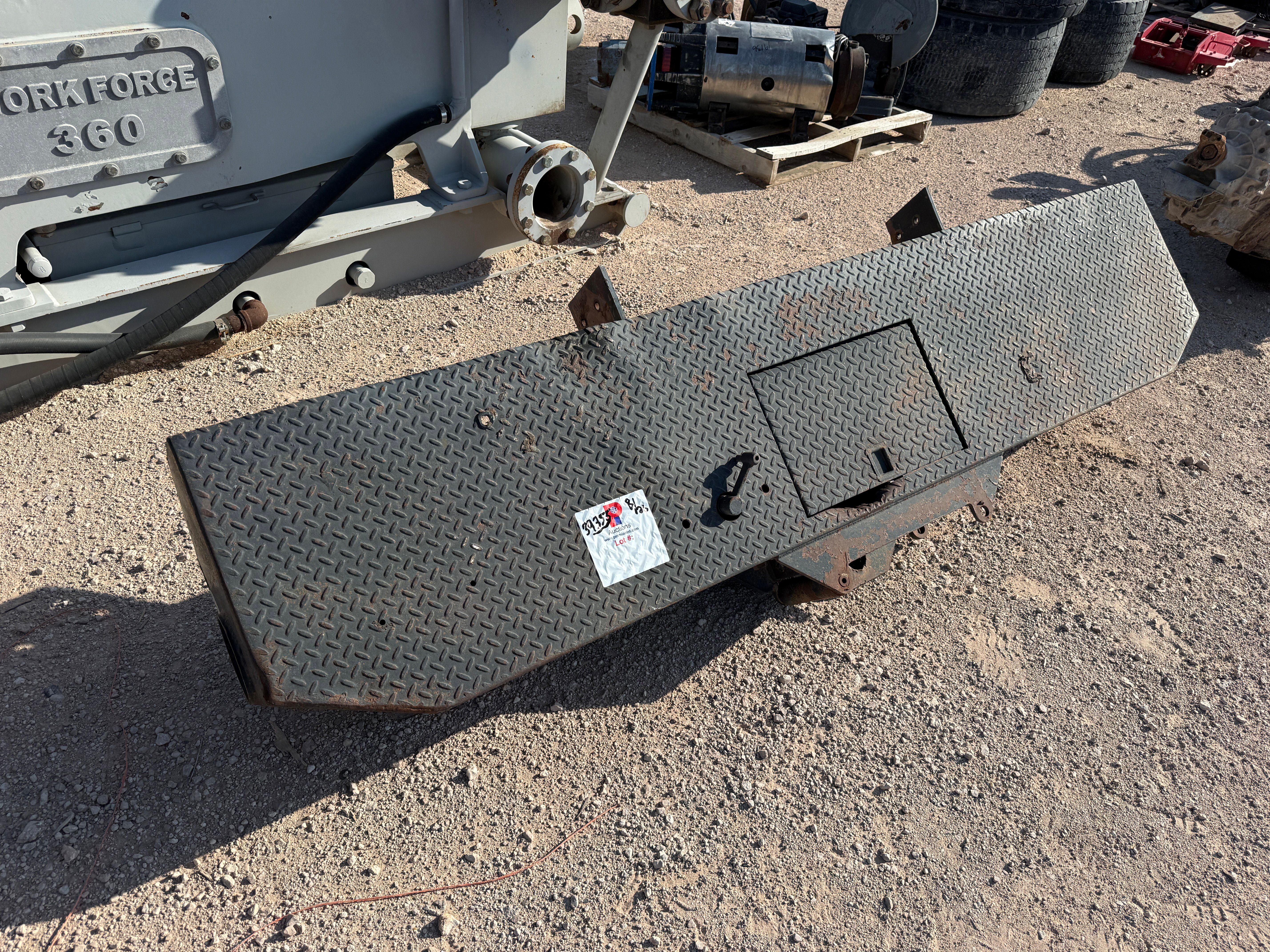 Used 10K HYDRAULIC WINCH MTD IN 89”L x 19”W x 12”H STEEL BUMPER