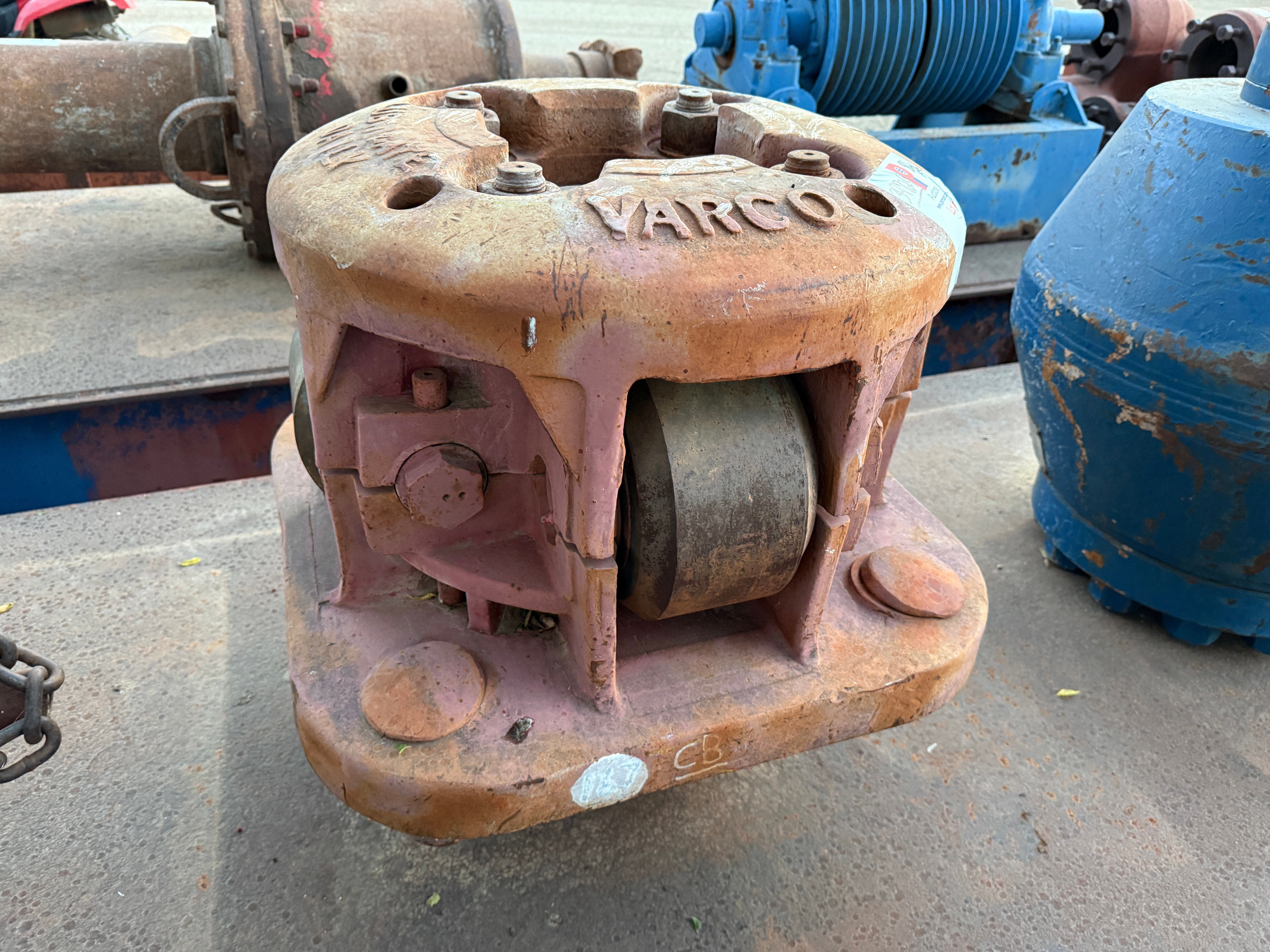 Used VARCO 26” x 5” HEAVY DUTY ROLLER KELLY BUSHING