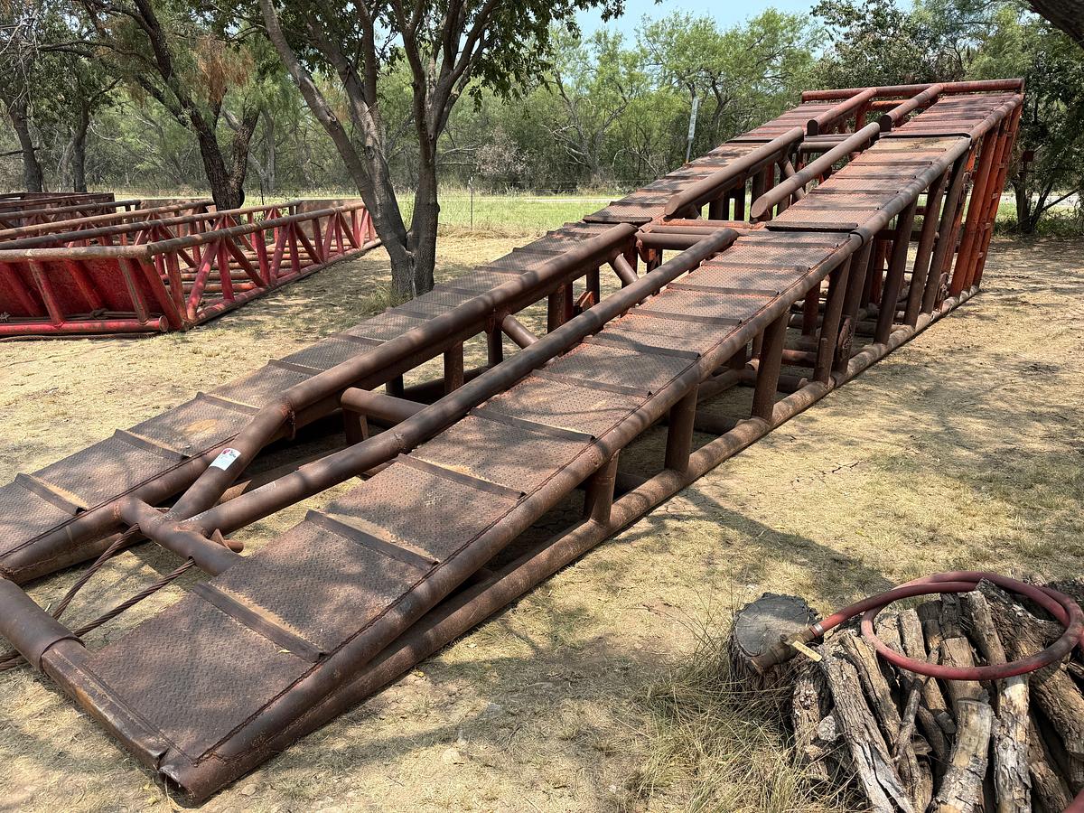 Used 35’L x 8.3”W. 8.5’H 3-PIECE HEAVY DUTY RIG RAMP