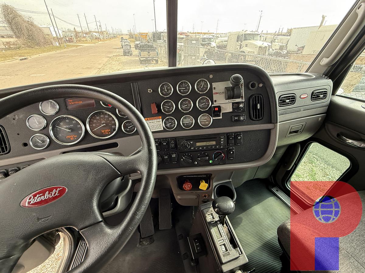 Used 2014 PETERBILT 388 T/A DUMP TRUCK