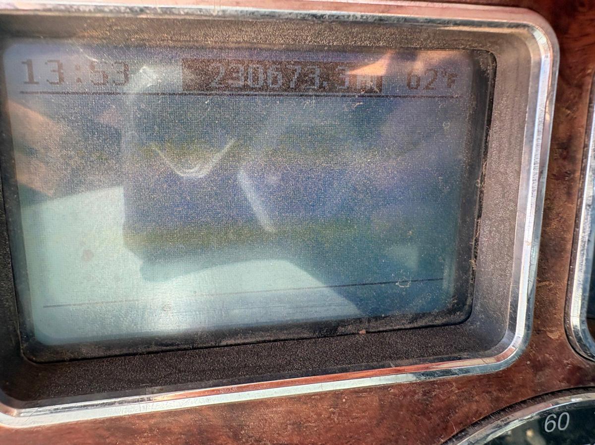 Used 2009 MACK PINNACLE T/A DAYCAB VACUUM TRUCK