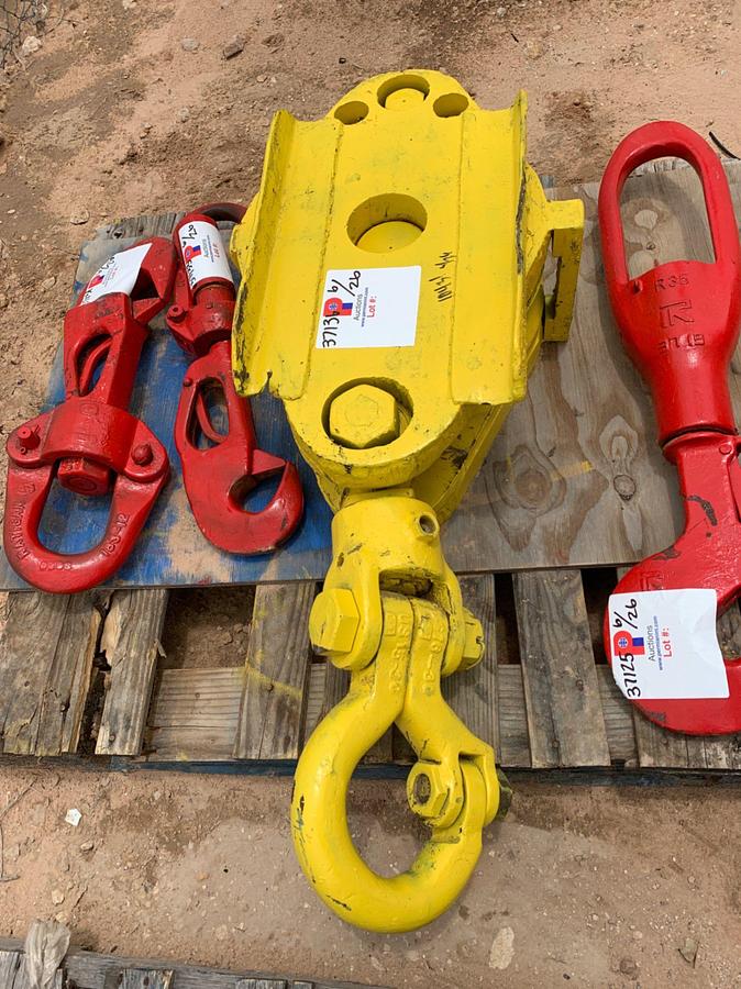 Used 15in Sheave Block w/ Clevis