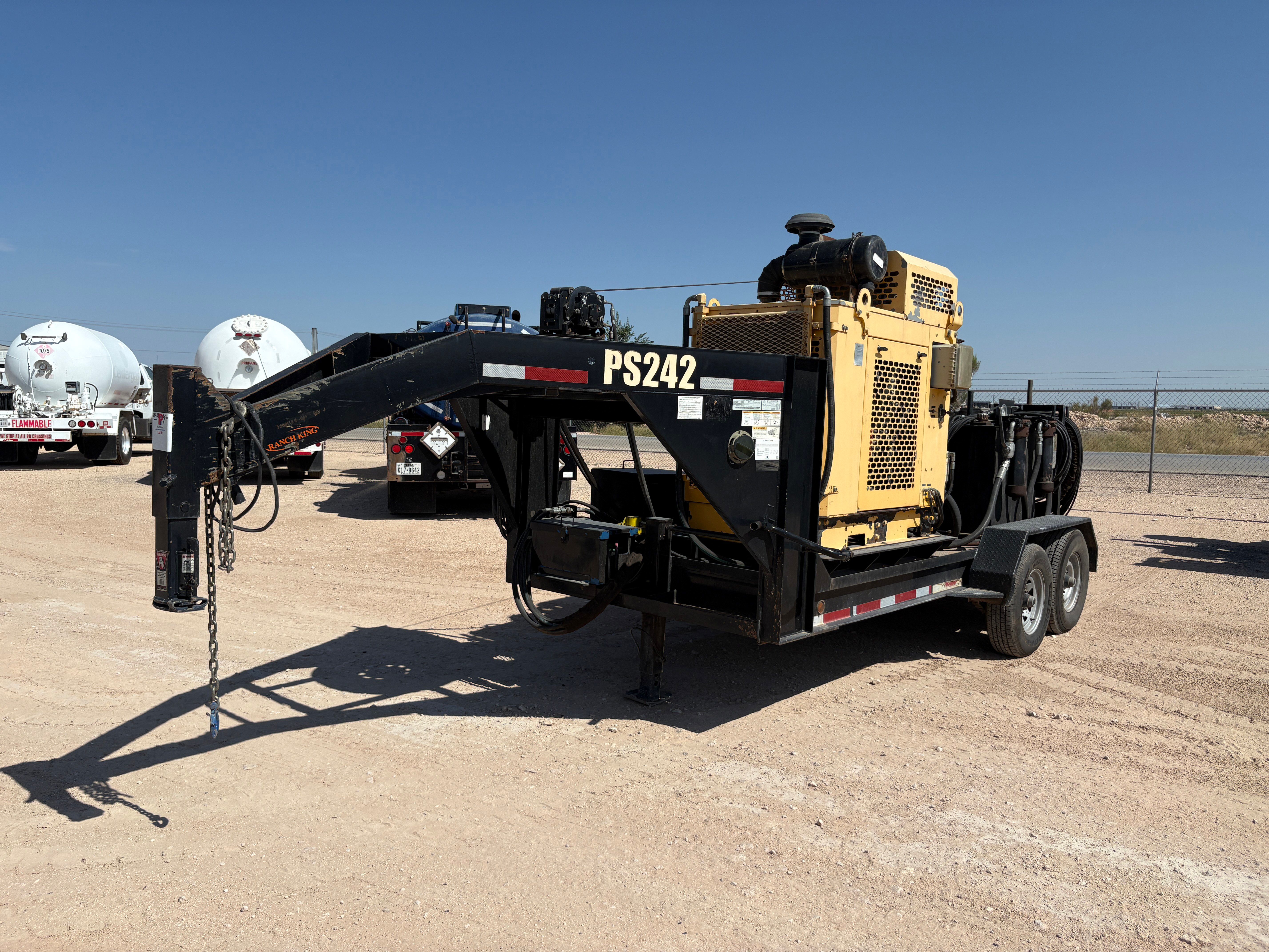 Used Bowen 2.5A power swivel unit mtd on 2018 AMERITRAIL t/a gooseneck trailer