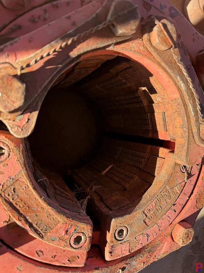 Used ROW OF (9) CENTER LATCH 50 - 150 TON TUBING / CASING ELEVATORS