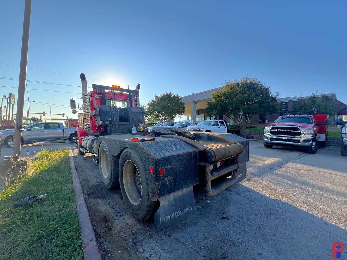 Used 2009 KENWORTH W900 T/A ROAD WINCH TRUCK
