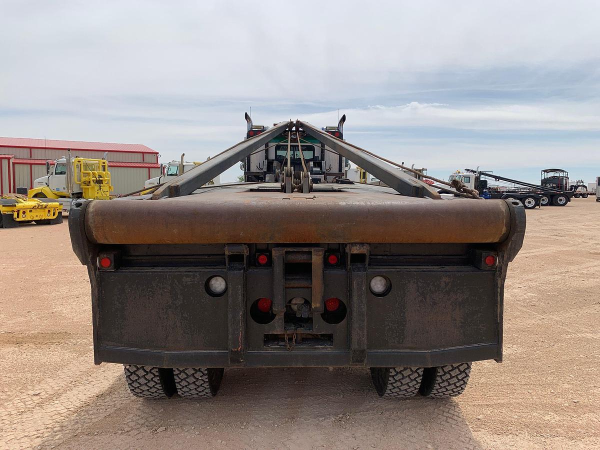 Used 2005 Kenworth T800B Twin Steer Bed/ Gin Pole Truck