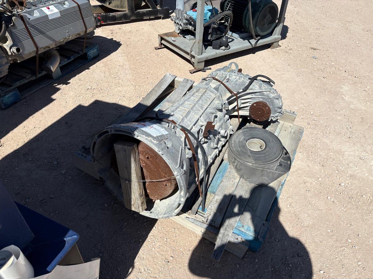 Used Ford motor co KB410 diesl4x4 transmission