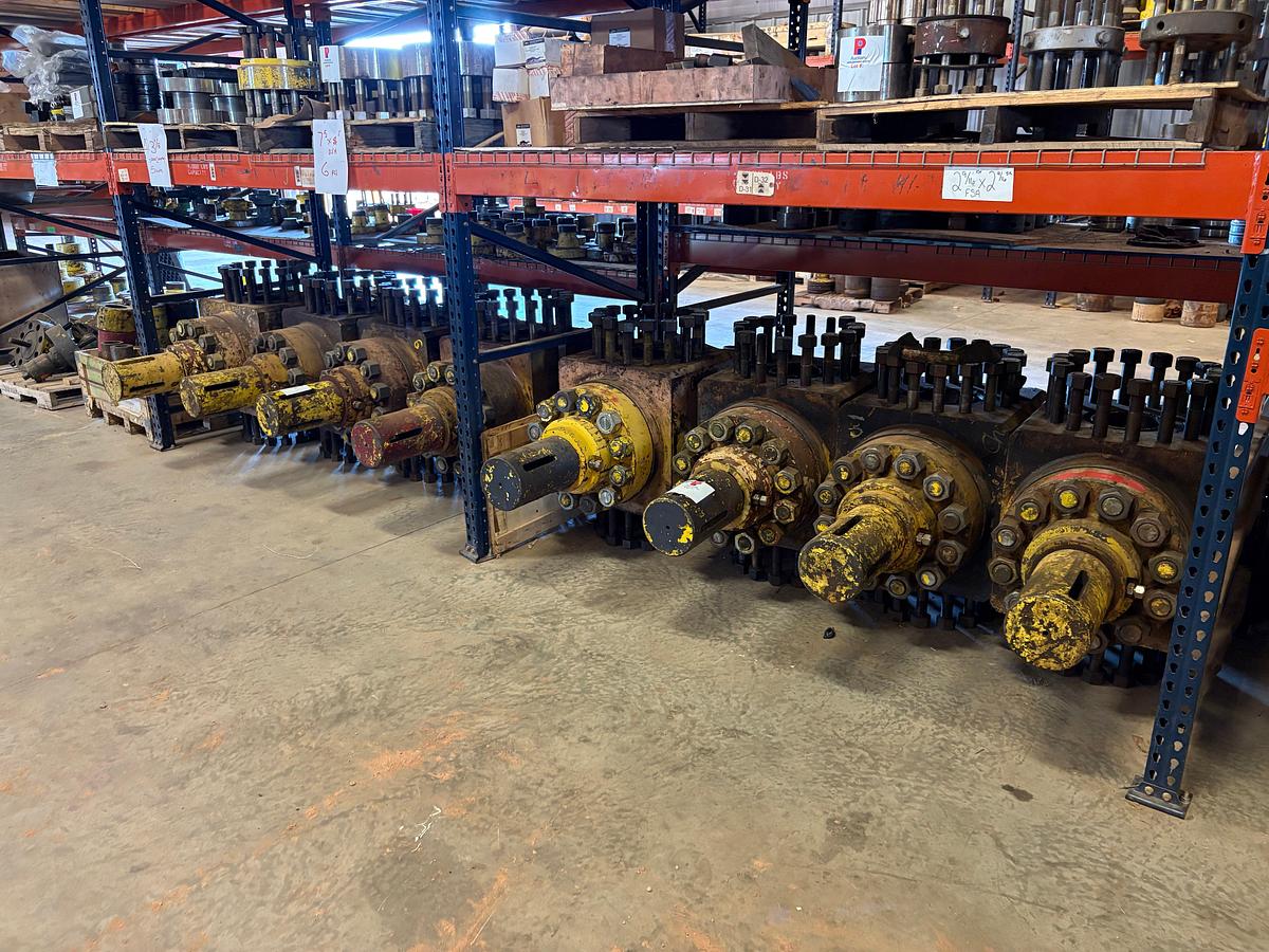 Used (8x$) 7-1/16” 10k hydraulic frac valves