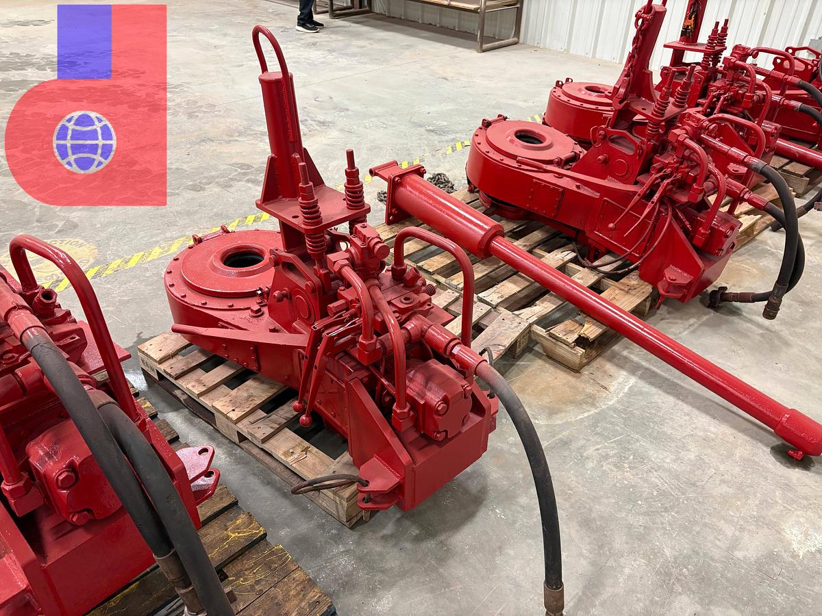 Used MODEL 58-93R HYDRAULIC TUBING TONG