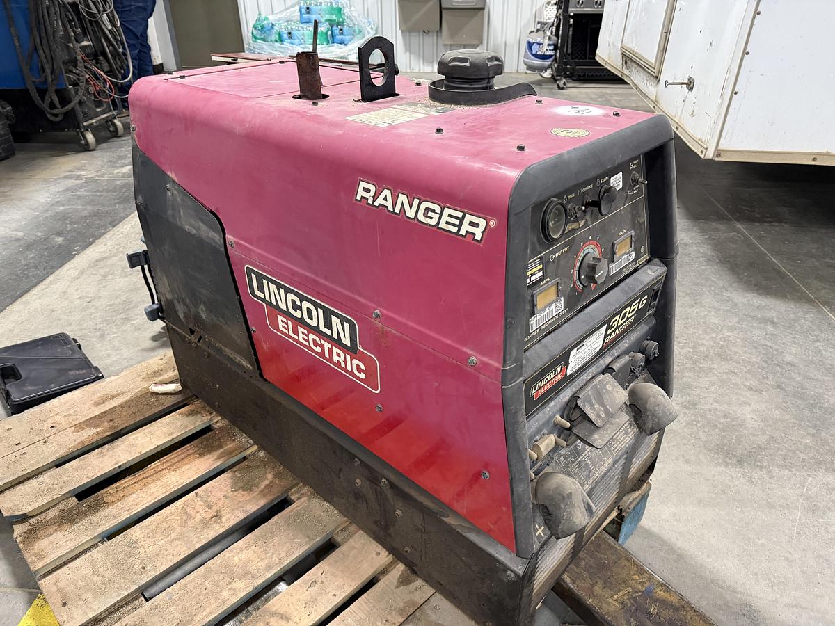 Used LINCOLN RANGER 305 G WELDING MACHINE