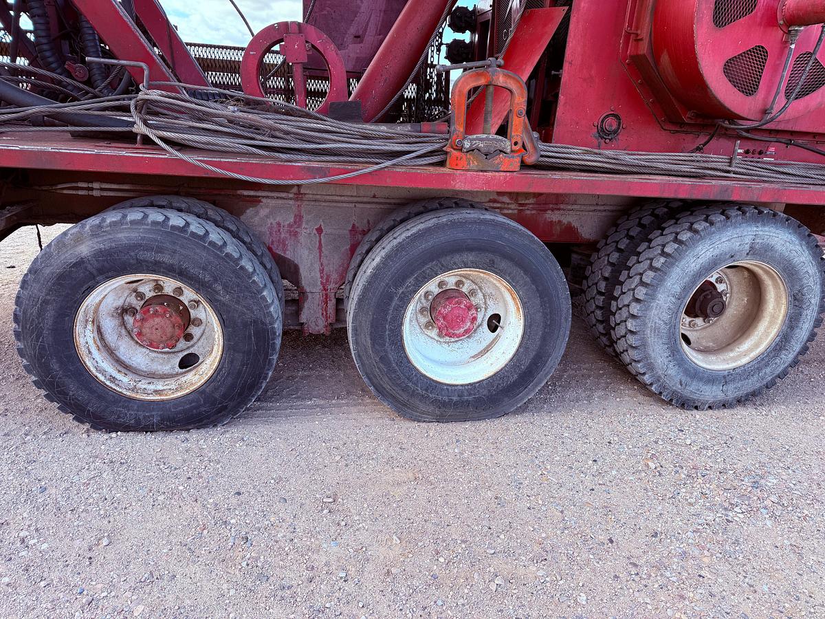 Used 2004 CROWN CE550 DD 104’-250K 5-AXLE WELL SEEVICE WORKOVER RIG