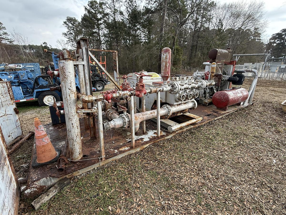 Used EWS 440 5K WP TRIPLEX WELL SERVICE PUMP SKIDDED P/B DETROIT SERIES 60