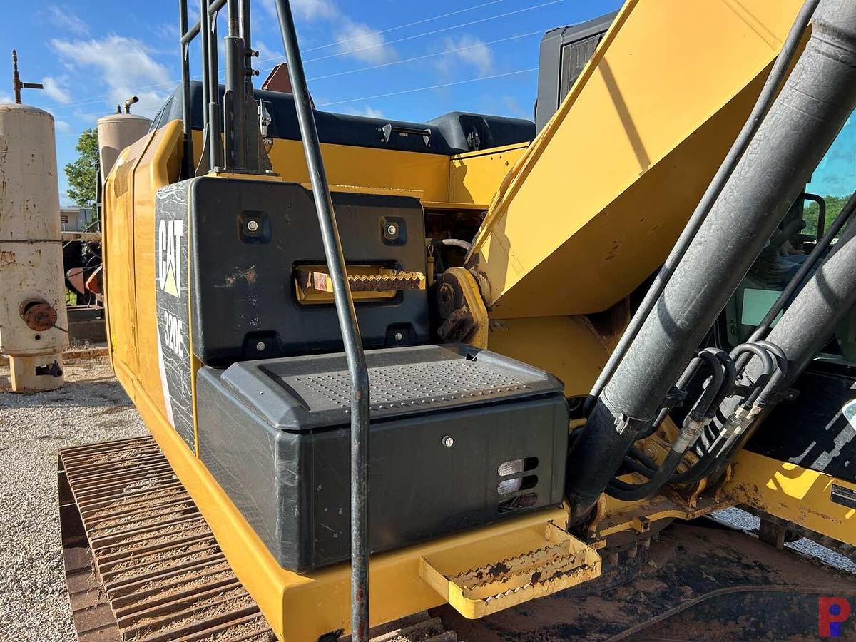 Used 2012 CATERPILLAR 320E CRAWLER EXCAVATOR
