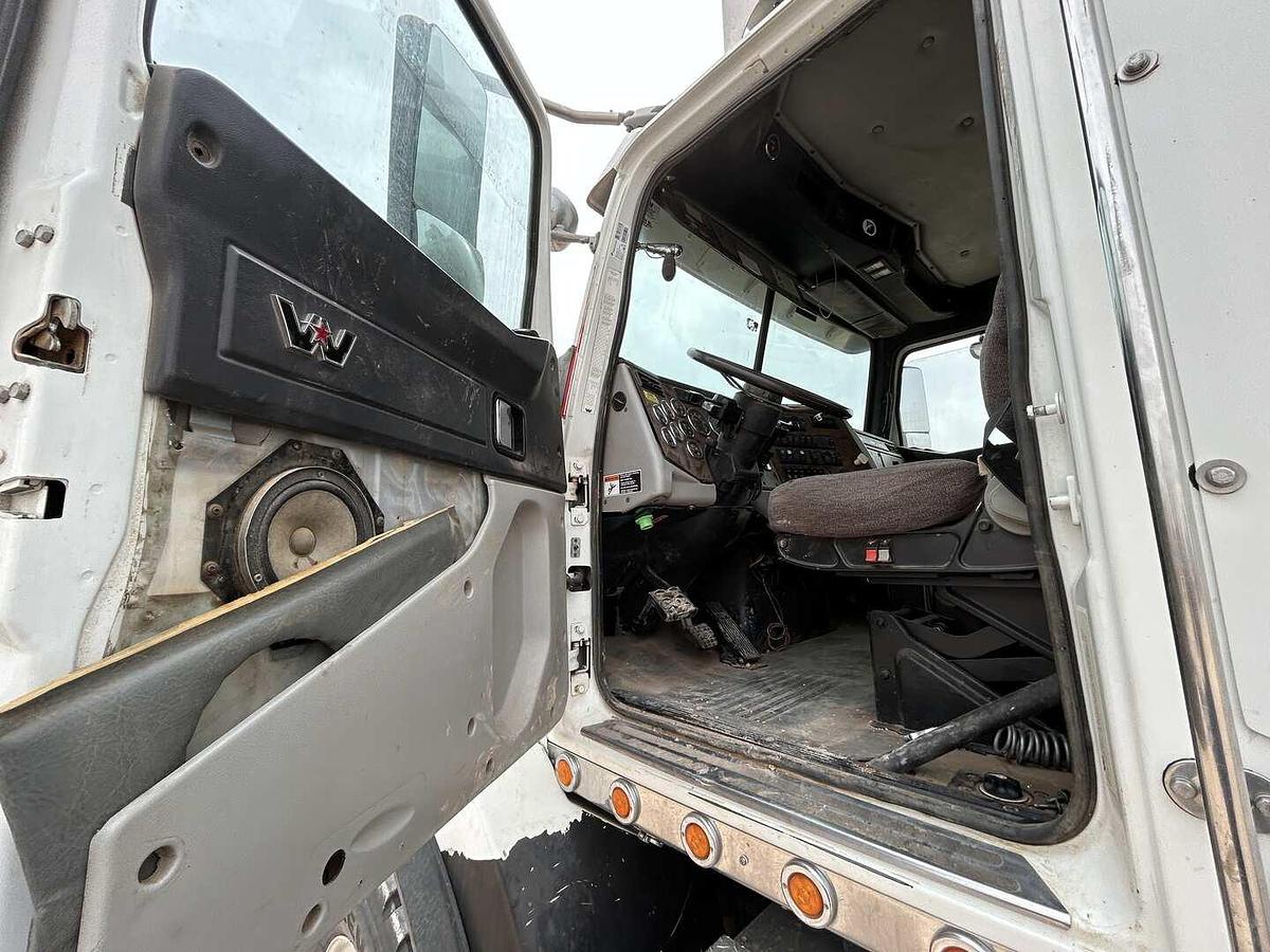Used 2013 WESTERN STAR 4900 SB HYDROVAC TRUCK