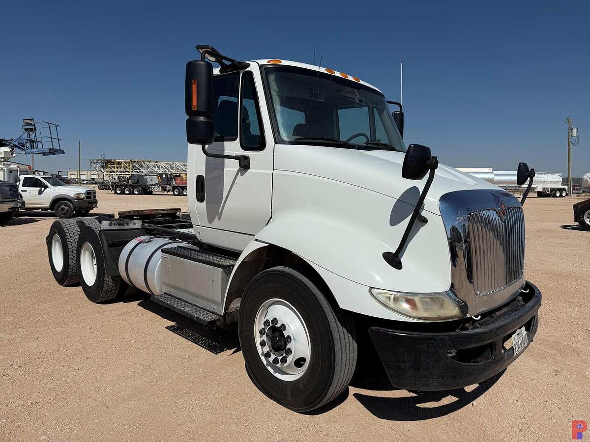 Used 2018 INTERNATIONAL TRANSTAR 8600 T/A DAY CAB TRUCK TRACTOR