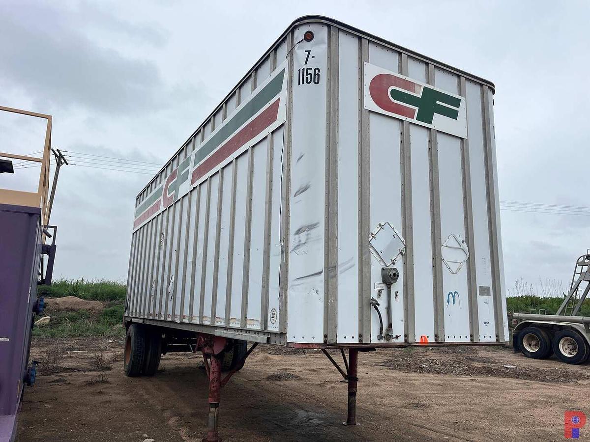 Used 1985 ROAD SYSTEMS 26’ S/A VAN CARGO TRAILER