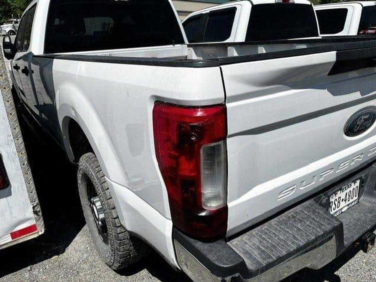 Used 2019 FORD F-250 SUPER DUTY XL 4X4 CREW CAB PICKUP