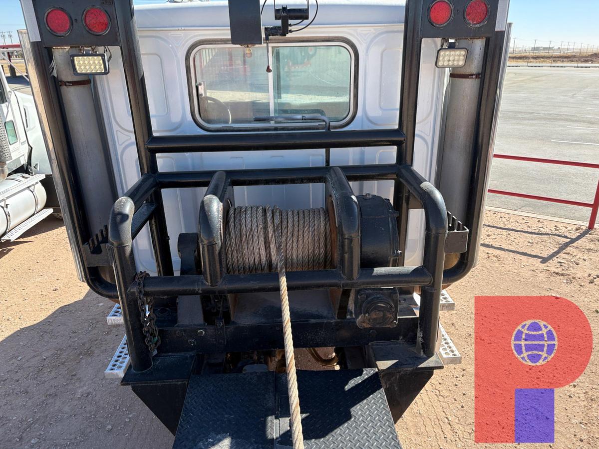 Used 2007 WESTERN STAR 4900 SF T/A DAYCAB WINCH TRUCK