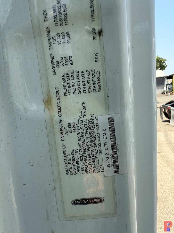 Used 2018 FREIGHTLINER CASCADIA TRI AXLE TRUCK TRACTOR