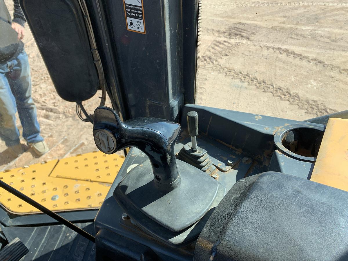 Used 2015 JOHN DEERE 850K XLT CRAWLER DOZER