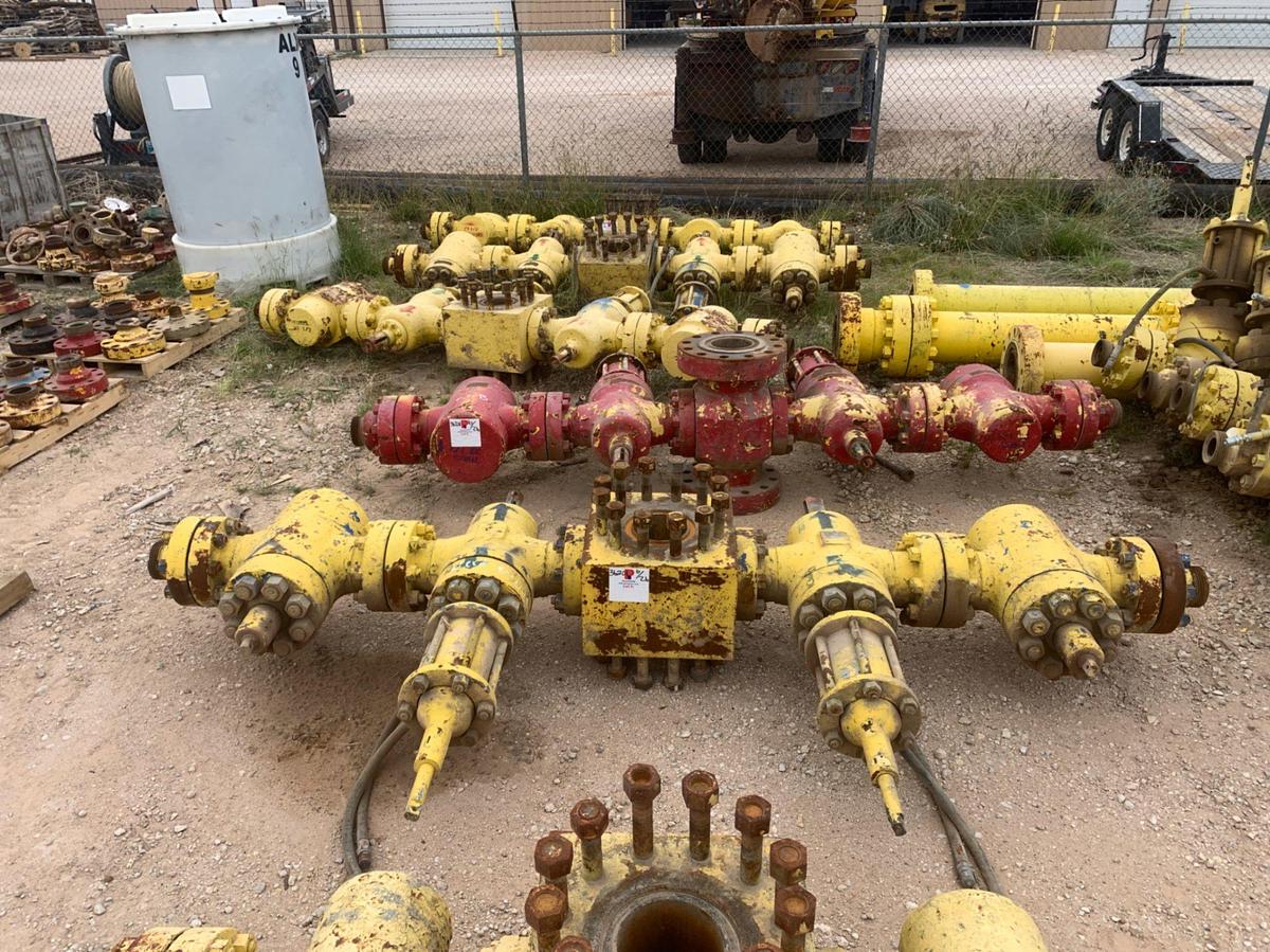 Used (8) 7” 10k Fluid Crosses w/(26) 4” 10k Gate Valves