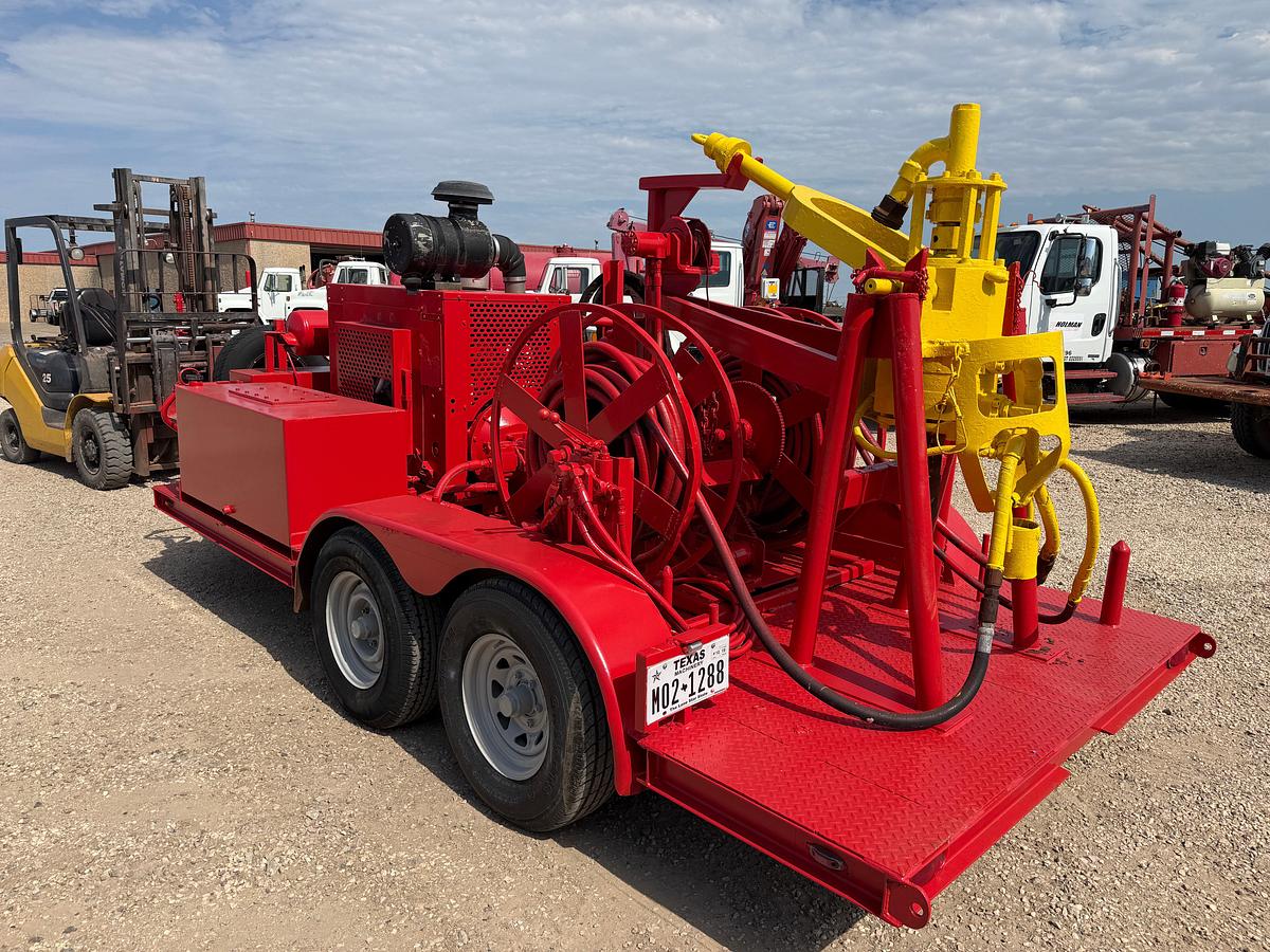 Used Logan 2.5 power swivel mtd on T/A bumper pull trailer