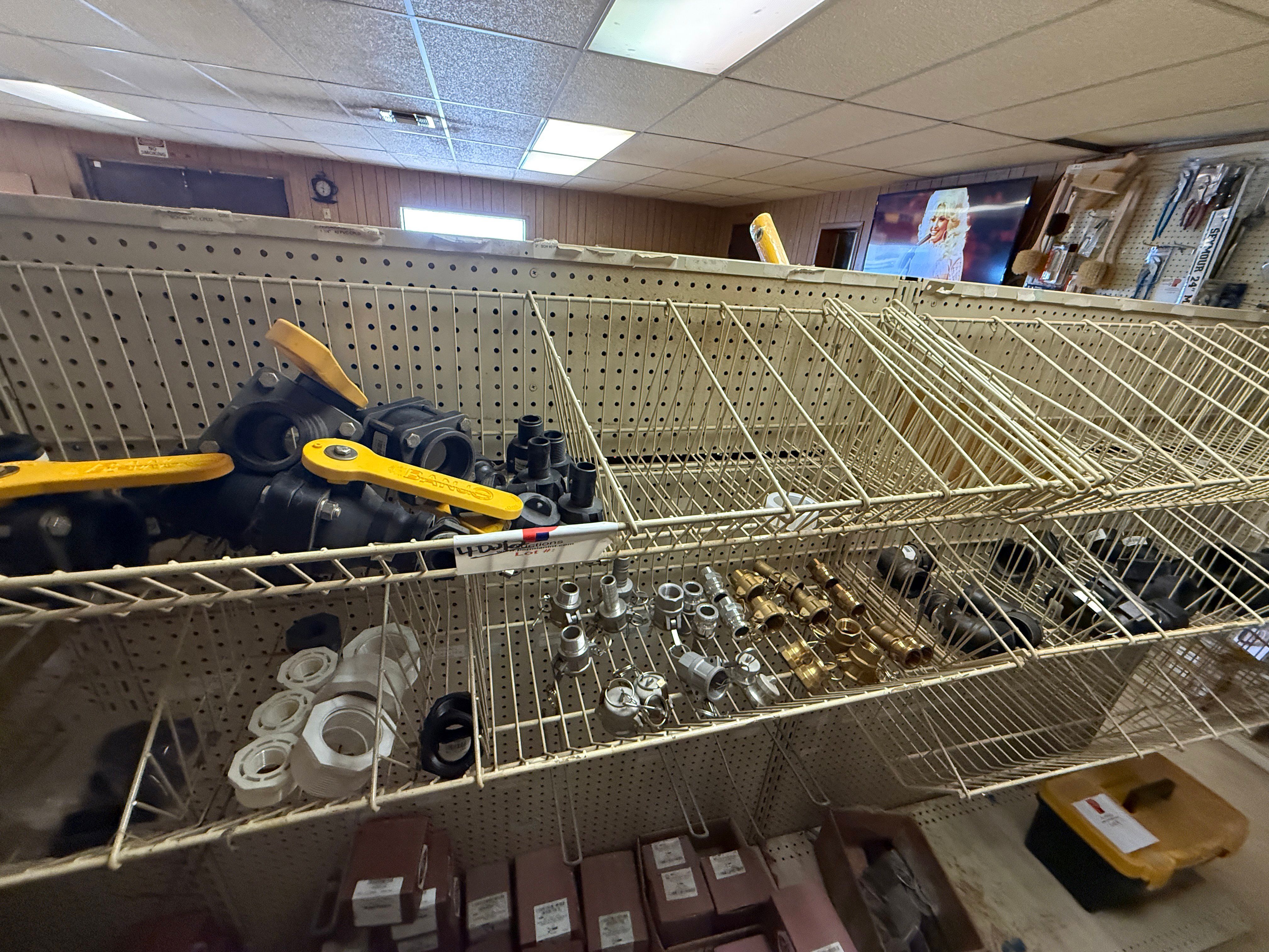 Used 2-WIRE BINS OF 1” THRU 2” PVC, ALUM, BRASS CAMLOCK FITTINGS & VALVES