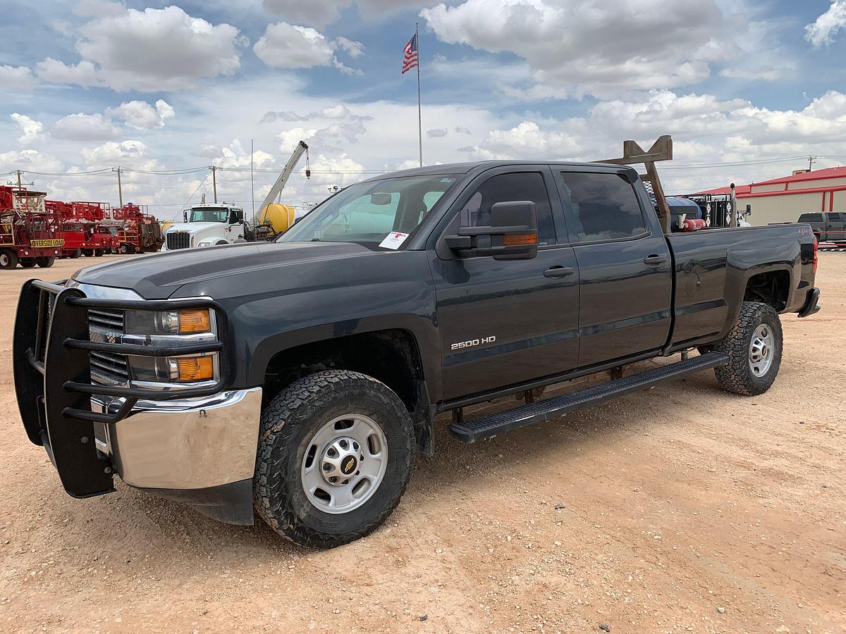 Used 2018 CHEVROLET SILVERADO 2500HD CREW CAB PICKUP TRUCK