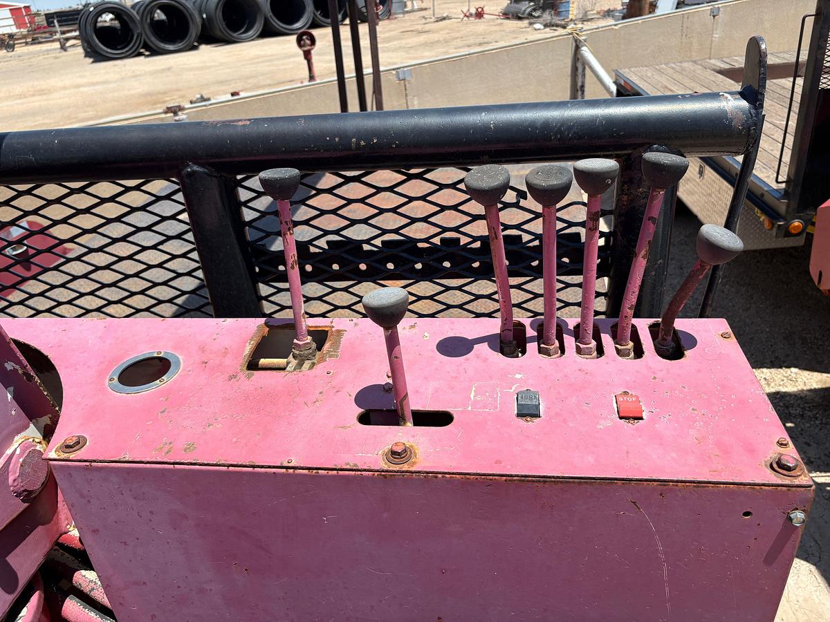 Used 1998 INTERNATIONAL 4900 S/A DAYCAB 5-TON CRANE TRUCK