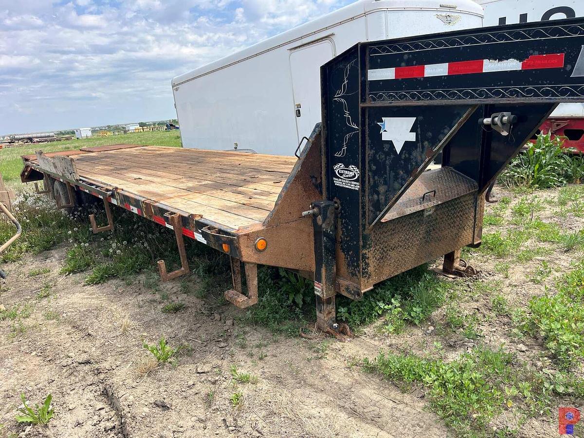 Used 2014 PJ 32’ FLATBED GN TRAILER