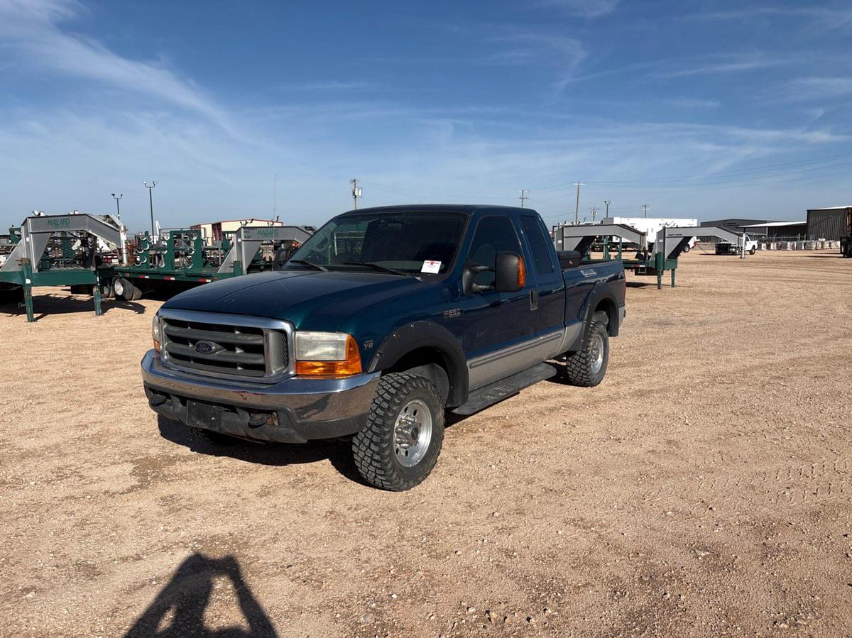 Used 2000 FORD F-250 SUPER DUTY EXTENDED CAB PICKUP TRUCK, 4X4