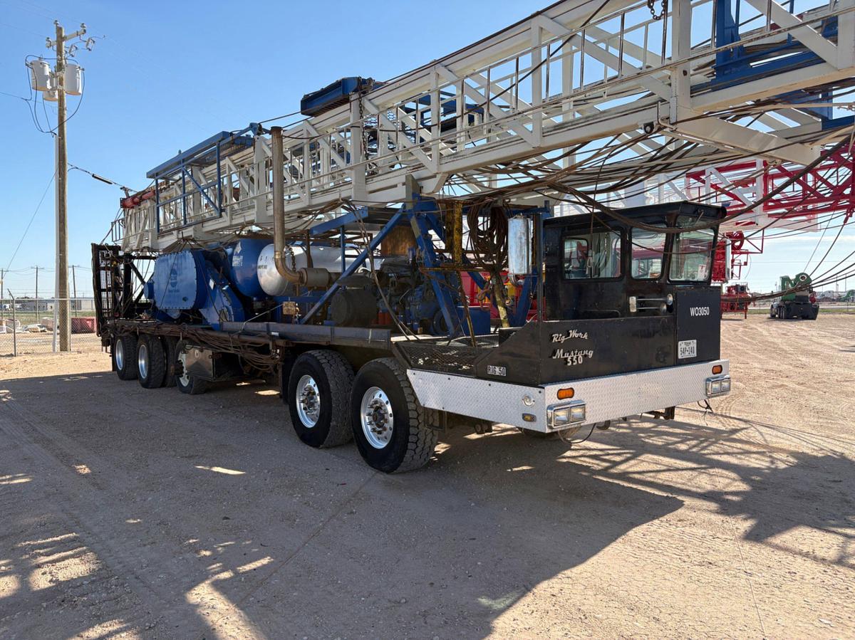 Used 2012 RIG WORKS MUSTANG 550 4-AXLE WELL SERVICE RIG