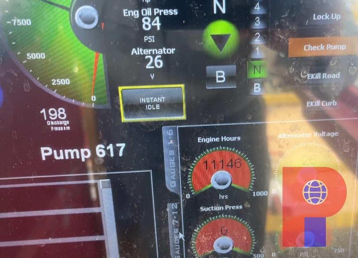 Used 2011 BLACKSTONE TRAILER MFG 3-AXLE FRAC PUMP TRAILER