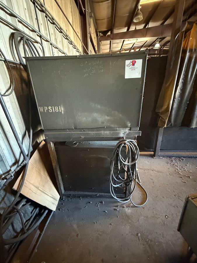 Used Lincoln IDEALARC DC-1000 DC ARC Power source & Lincoln IDEALARC R3R-500 Welder