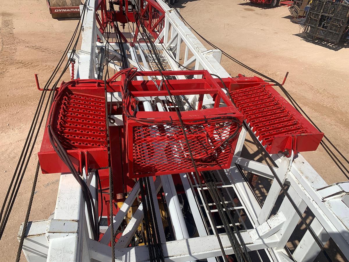 Used 2012 EAGLE 5-AXLE WELL SERVICE RIG 104'x300k MAST (2022 Cat IV, FULLY TOOLED WITH CERTIFICATION PAPERWORK, FEILD READY)