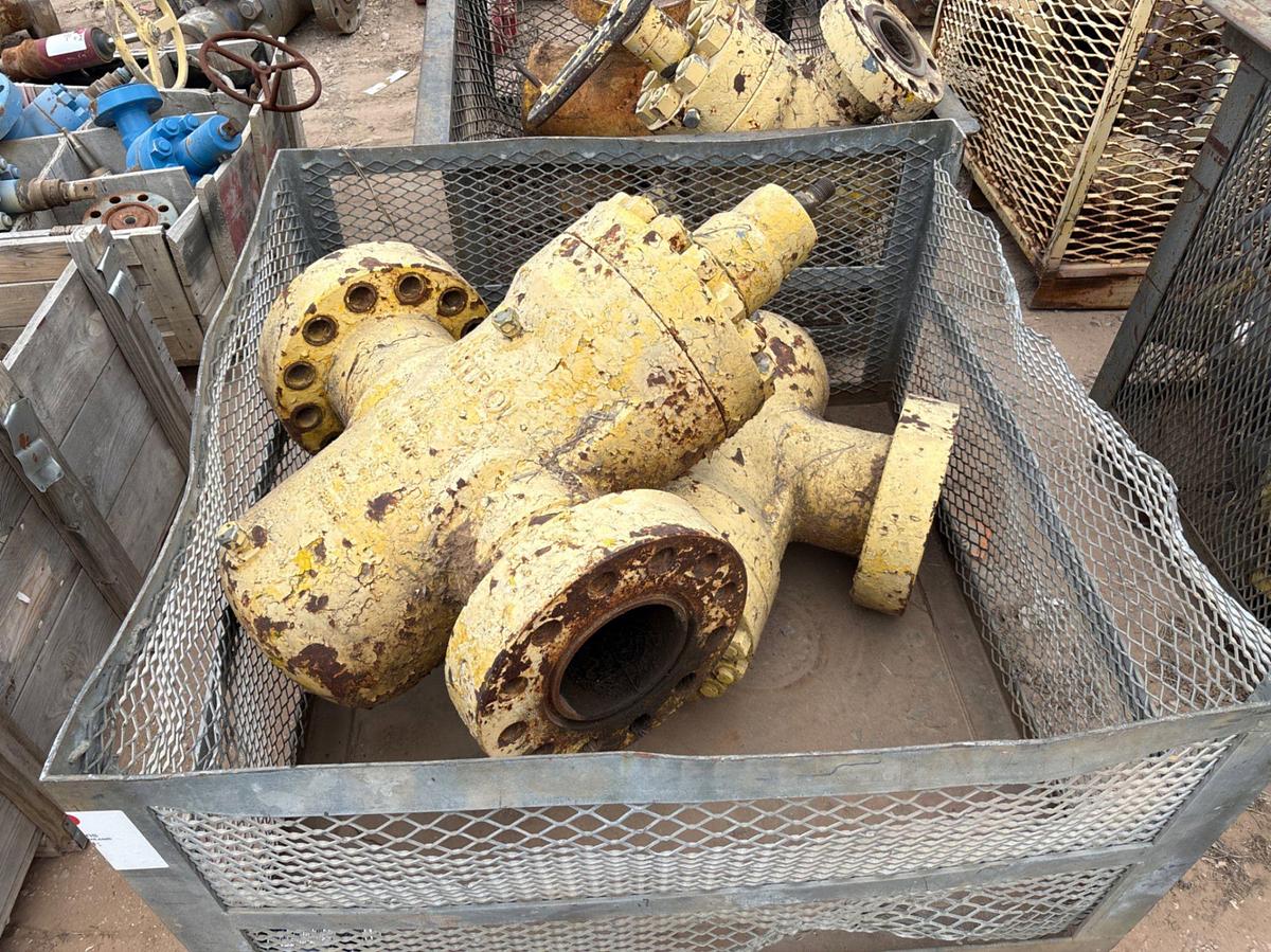 Used (3 baskets) of assorted gate valves, 2-1/16” 10K to 7-1/16” 5k
