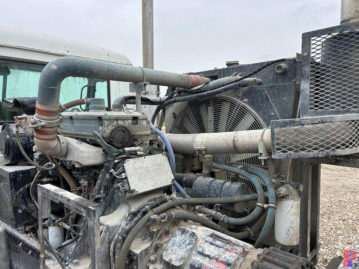 Used 2005 MACK CV513 T/A CEMENT SPM TRIPLEX PUMP TRUCK