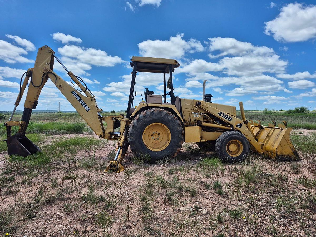 Used John Deere 410D ExtendaHoe 4x4 Backhoe