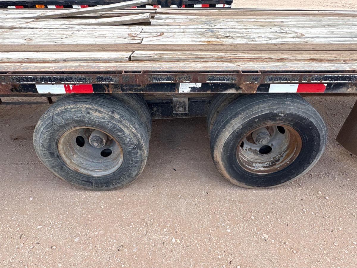 Used 2010 DELTA TRAILERS 34’ X 102” T/A GOOSENECK TRAILER
