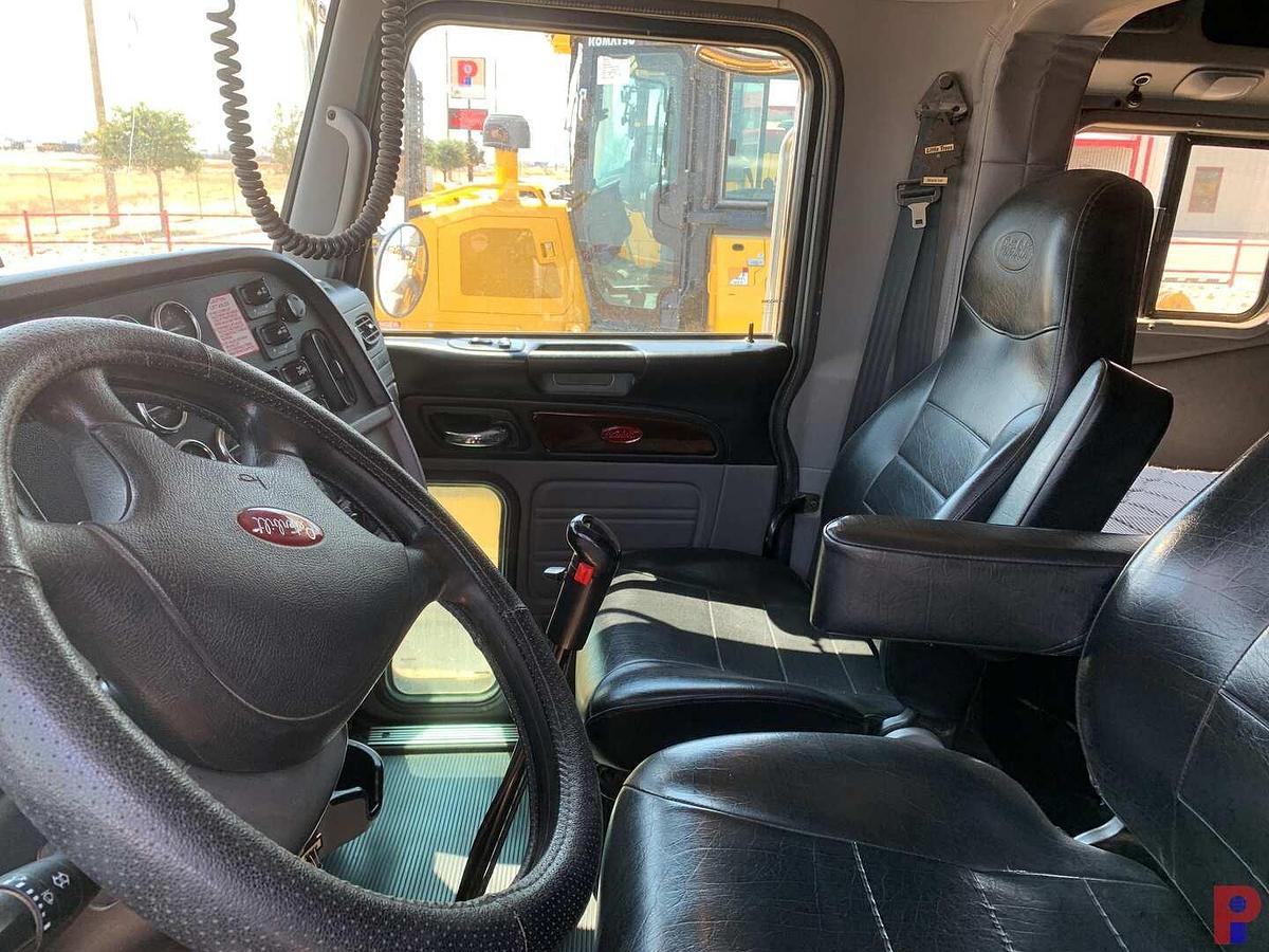 Used 2013 PETERBILT 388 TRI AXLE SLEEPER HAUL TRUCK