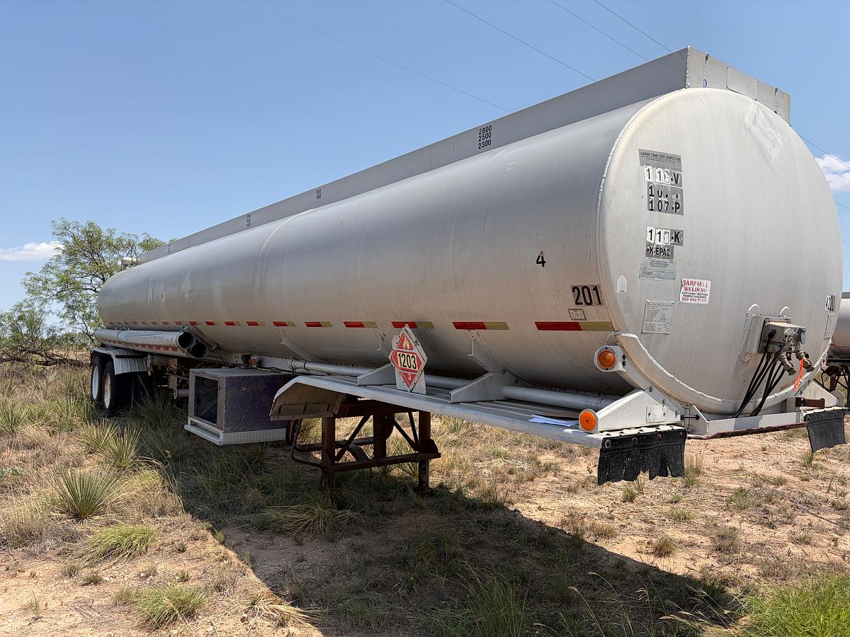 Used 1979 POLAR FUEL TRANSPORT TRAILER
