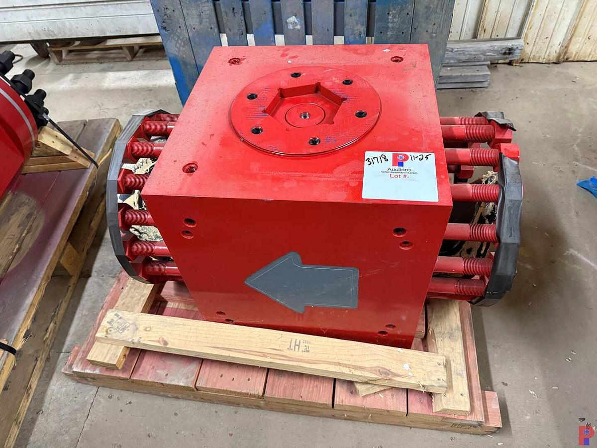 Used (NEW) FMC 7-1/16” TE/ 6APR2 15K WP CHECK VALVE