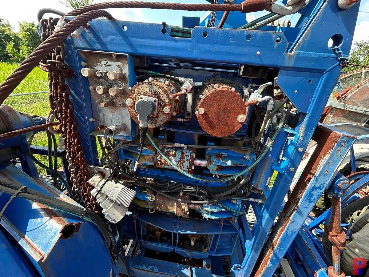 Used LEADER ENERGY COILED TUBING UNIT ON TRI AXLE TRAILER