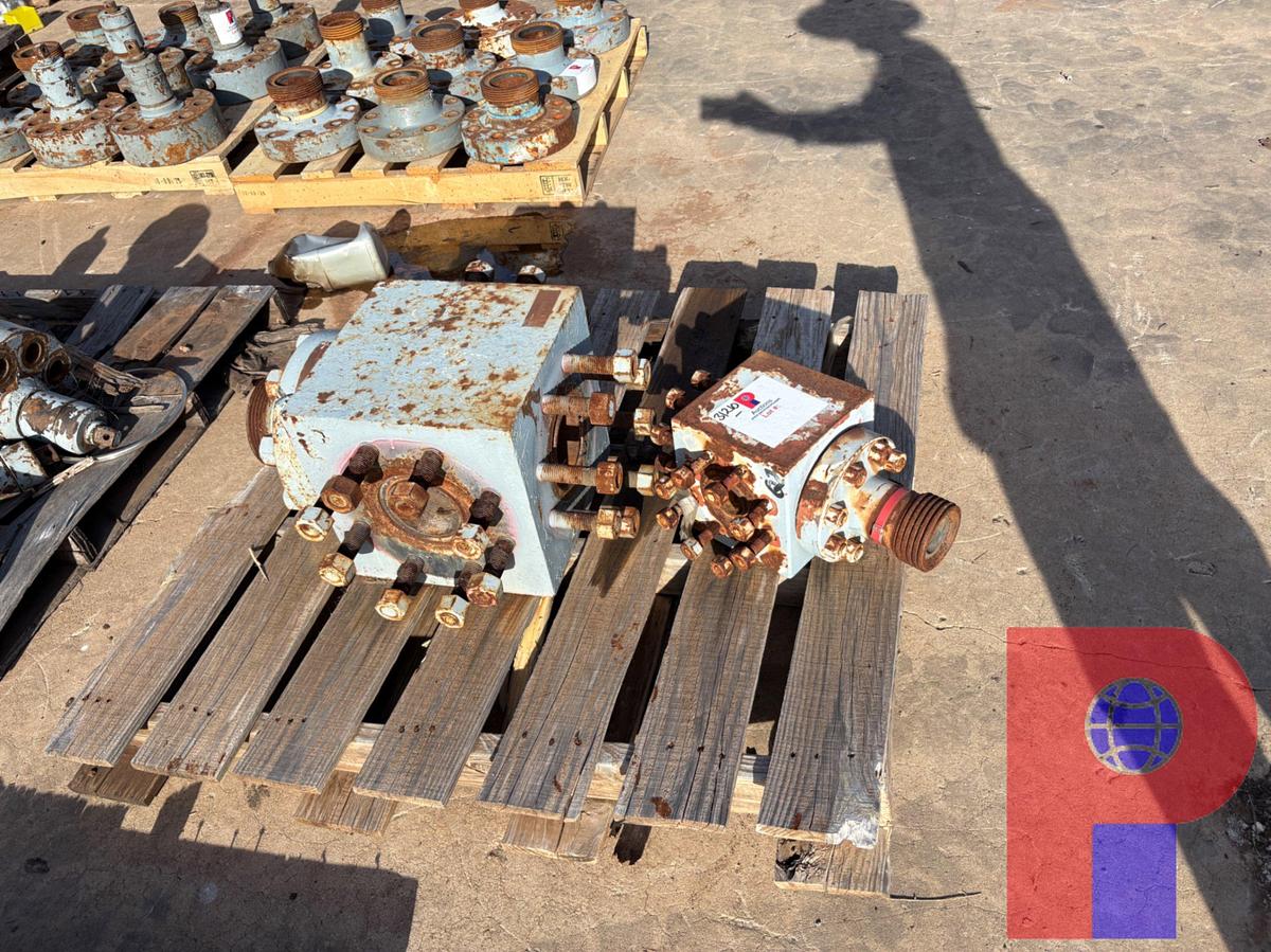 Used (4X$) (2) 4” & (2) 2” FLUID CROSSES