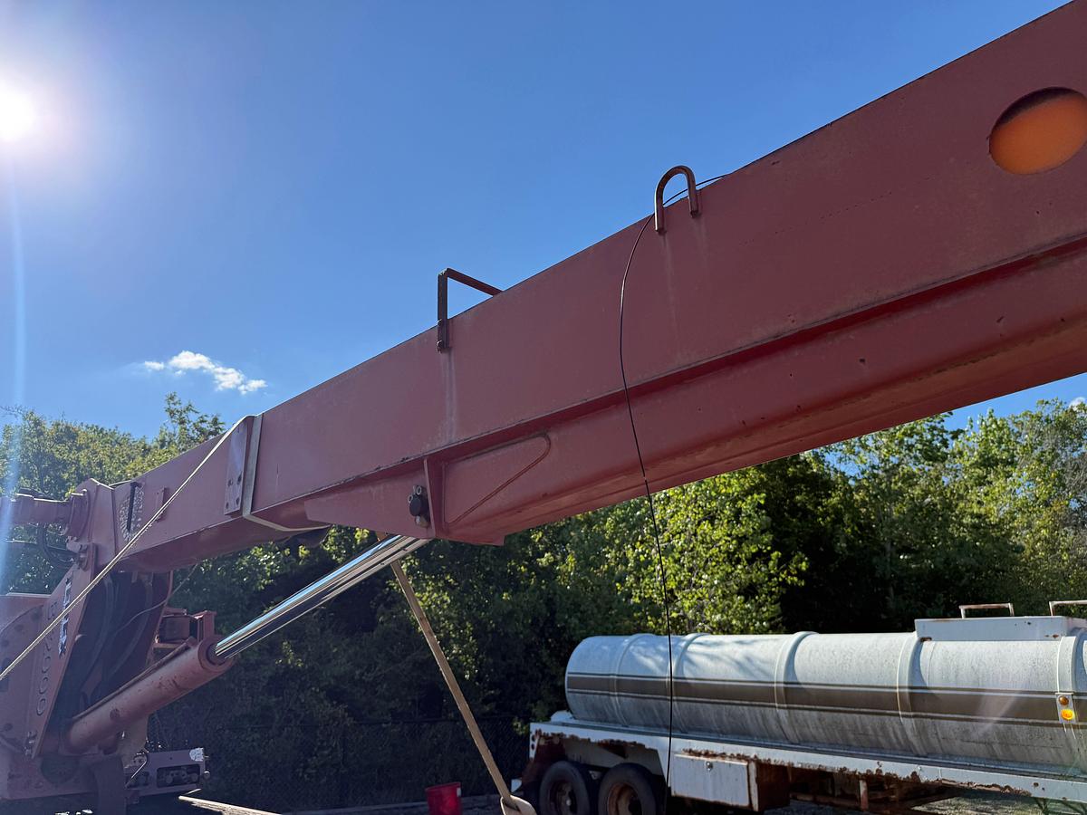 Used TEREX BT-2047 10-TON BOOM CRANE FOR TRUCK