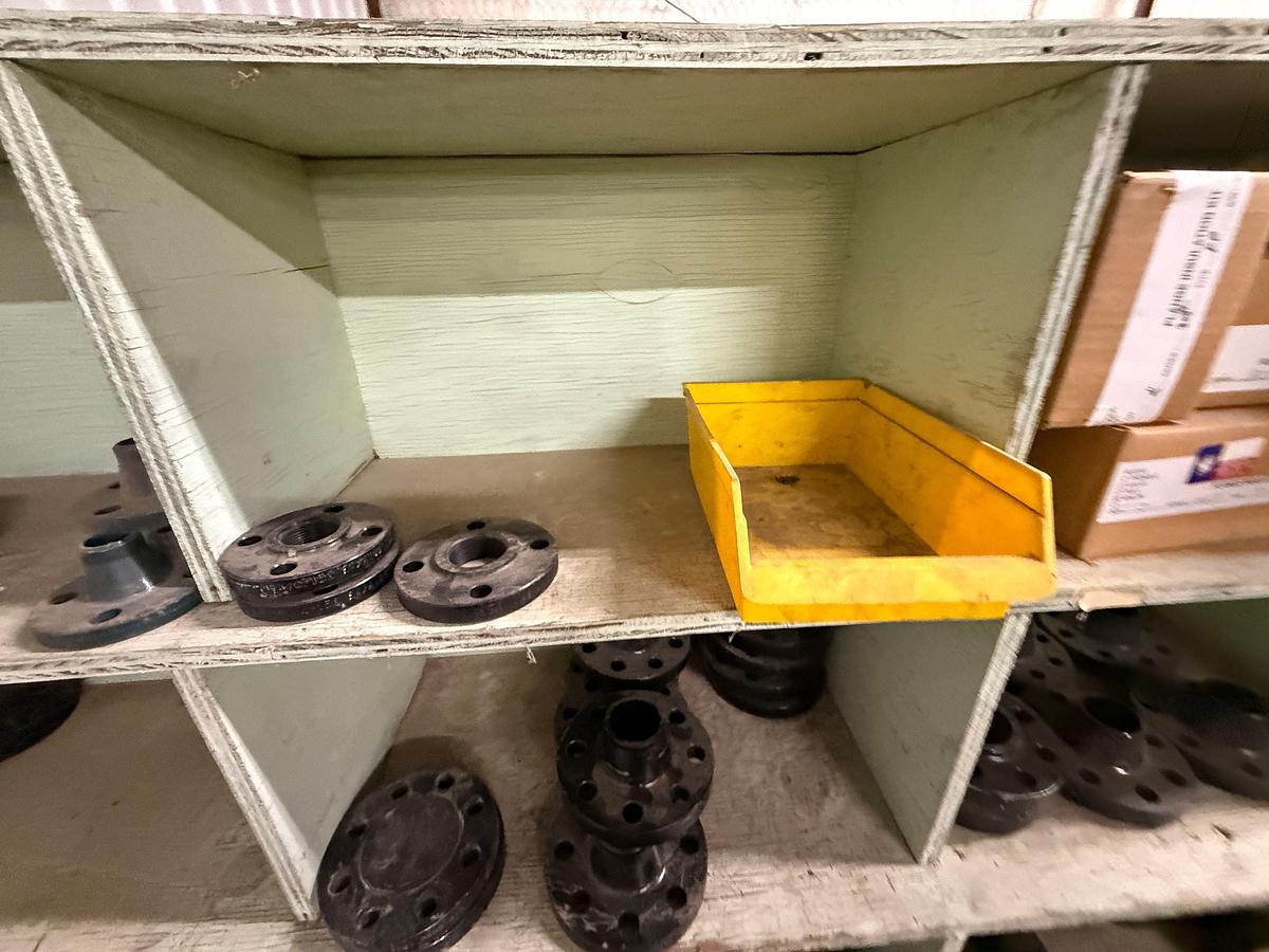 Used SECTION OF (60+) 1” Thru 8” BUTT WELD FLANGES W/ SOME FLANGE INST KITS