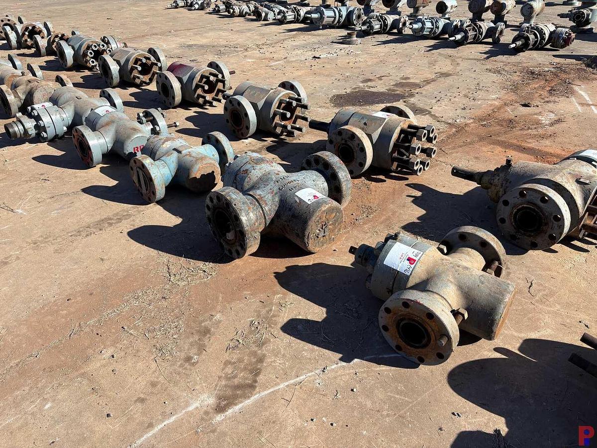 Used (4X$) (3) 4-1/16” 10K GATE VALVES & (1) 7-1/16” 5K GATE VALVE