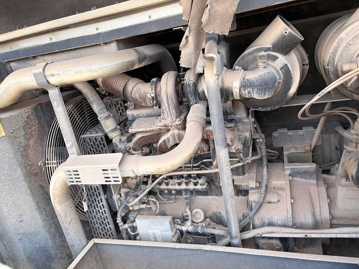 Used COLD JET SDI SELECT 60 DRY ICE BLASTER & ATLAS COPCO AIR COMPRESSOR MTD ON T/A GOOSENECK TRAILER