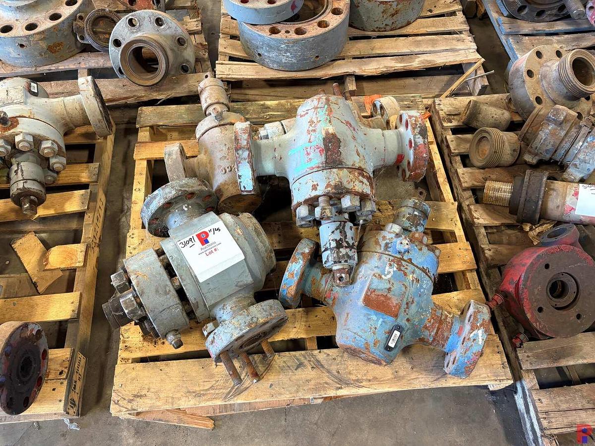 Used (5X$) 2-1/16” 10K GATE VALVES